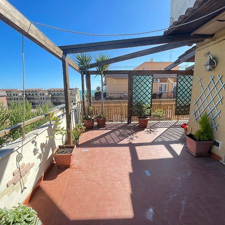 Le Palme Daire Lido di Ostia Dış mekan fotoğraf